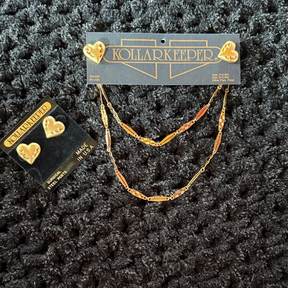Vintage Gold  Heart Earrings and Collar Clip Set